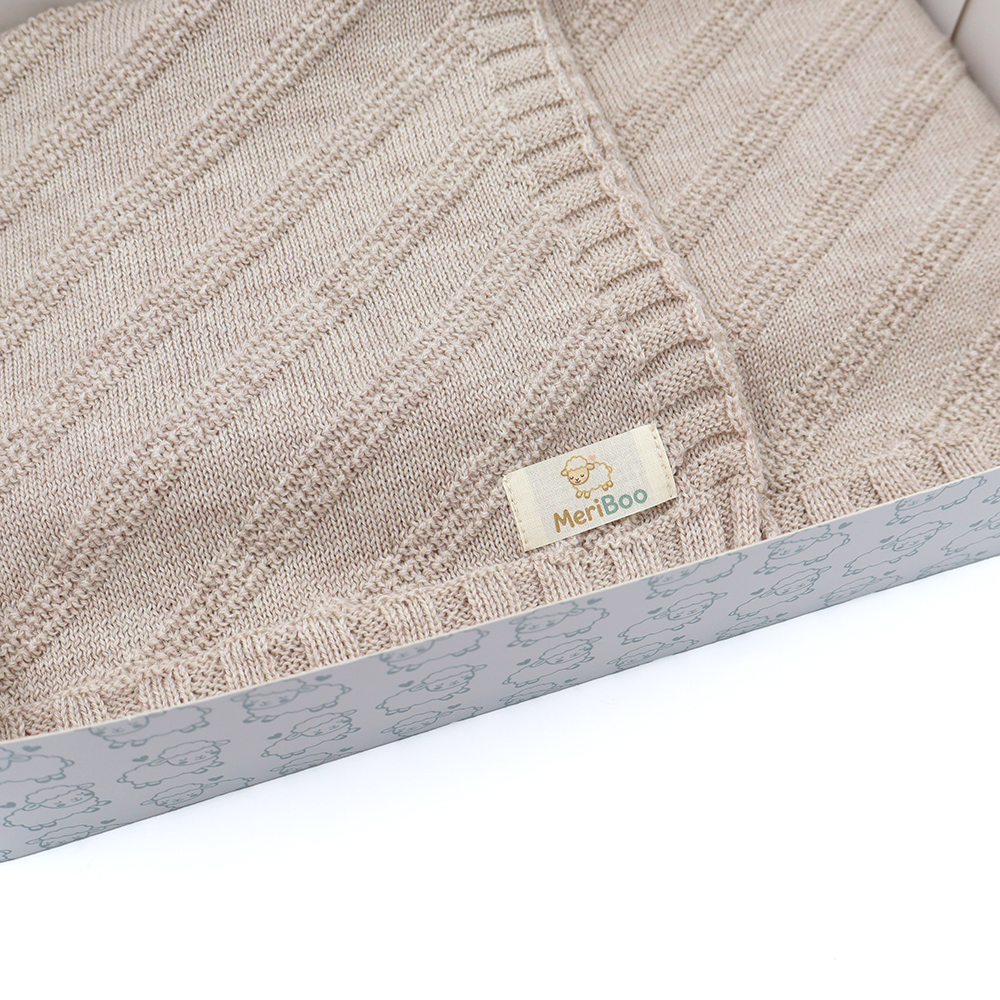 Păturică luxoasă pentru bebeluși din 100% lână merino certificată