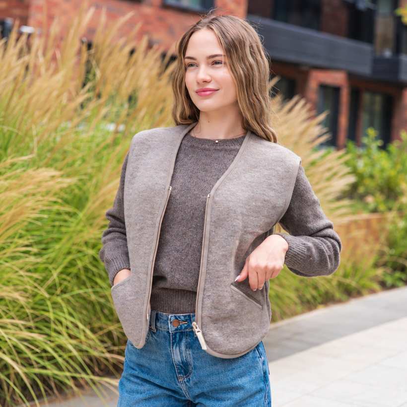 MeriBoo – Women's Premium “Teddy Bear” Merino Wool Vest
