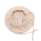 "Soft Breeze" hat made of 100% organic muslin with an extended back to protect the neck