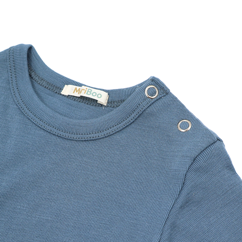 Long-sleeved bodysuit made from 100% certified fine merino wool